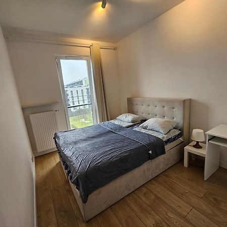 First -- Green Zoliborz Apartment 2 Варшава Экстерьер фото