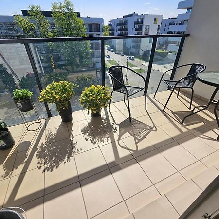 First -- Green Zoliborz Apartment 2 Варшава Экстерьер фото
